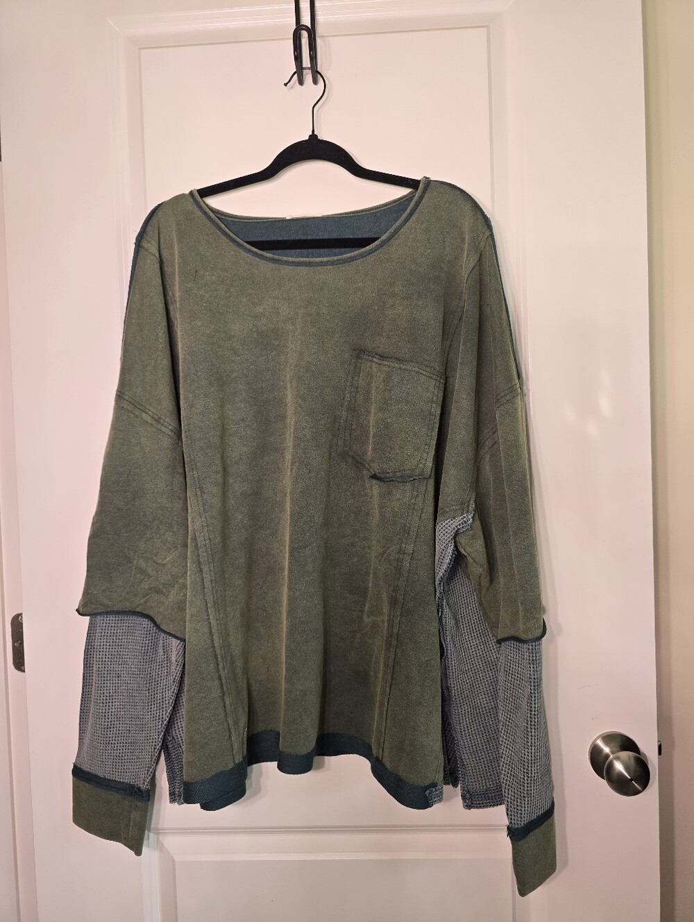 BIBI Olive Green Mixed-Media Pullover Oversized - Picture 1 of 9